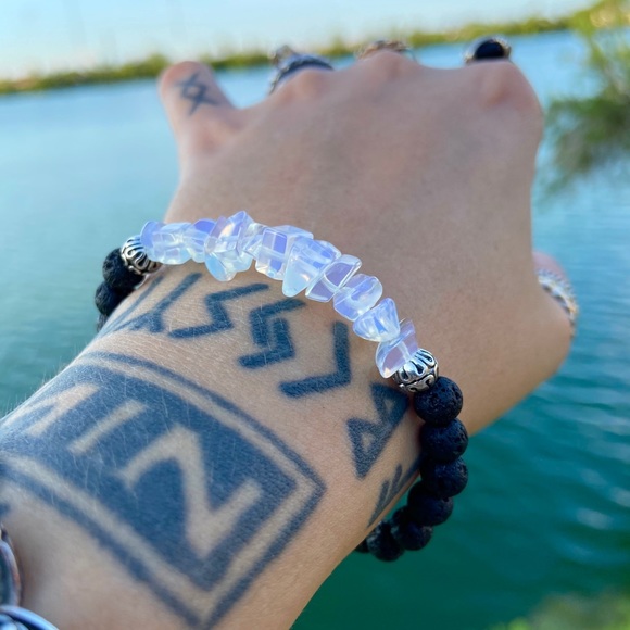 🔴 Opalite & lava rock bead stack bracelet - Picture 4 of 12